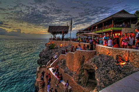 Rick's Café.